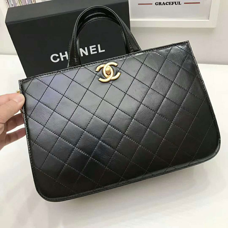 2017 Chanel shoulder Tote bag Original Leather A92880