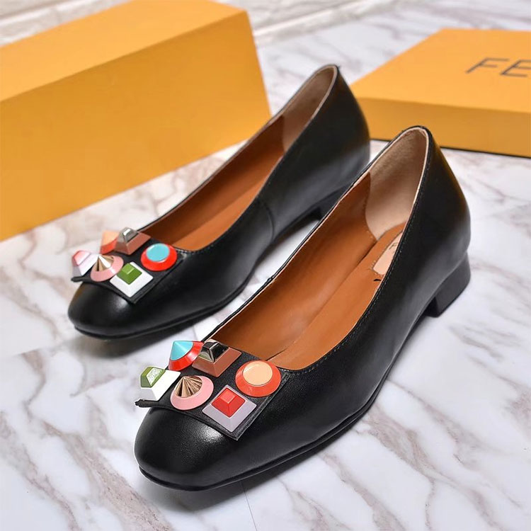 2017 Fendi women shoes in Calfskin leather