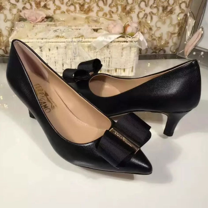 2017 Ferragamo women shoes in Lambskin leather Heel Height 5cm