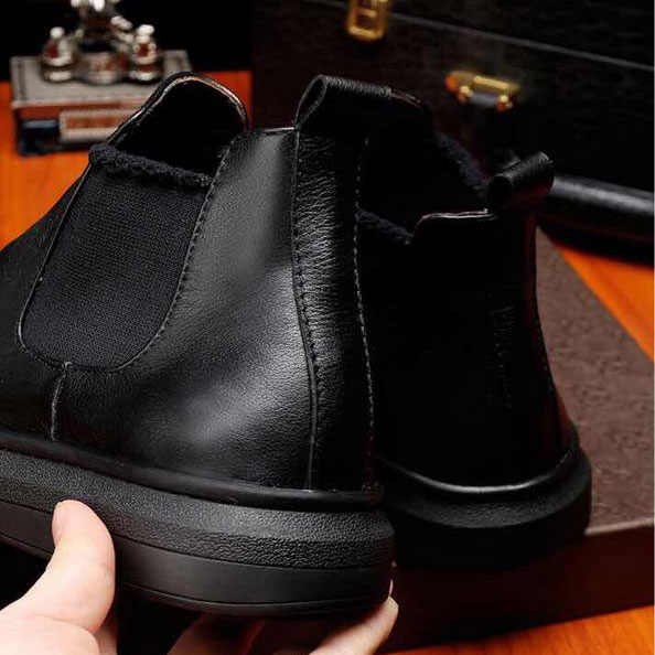 2017 Gucci men Short Boots in Calfskin leather