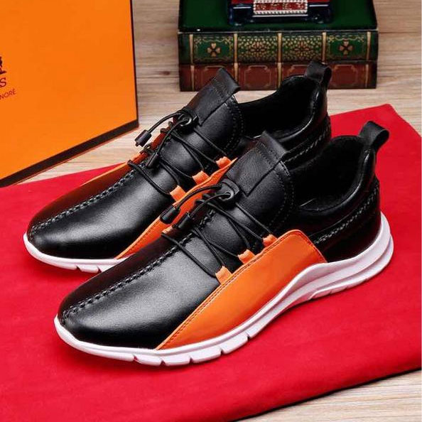 2017 Hermes men shoes in Calfskin leather