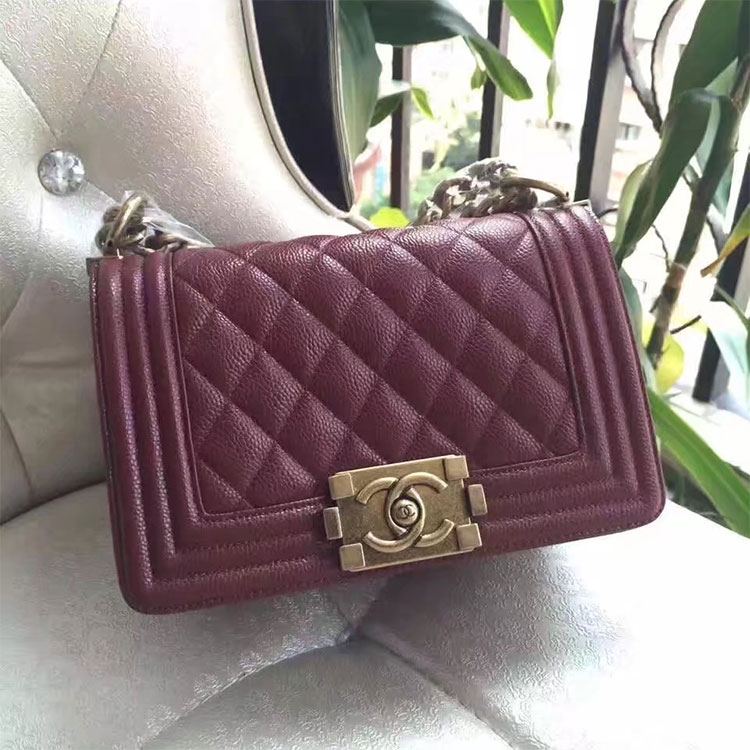 2017 Le Boy Chanel Flap Shoulder Bag Original Caviar Leather A67085 Claret