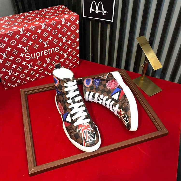 2017 Louis Vuitton men Sneakers shoes