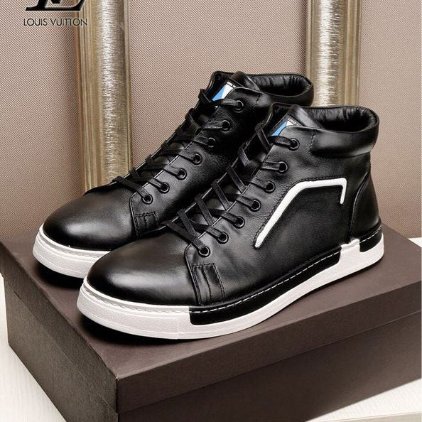 2017 Louis Vuitton men Sneakers shoes in Calfskin Leather inside Lambskin leather