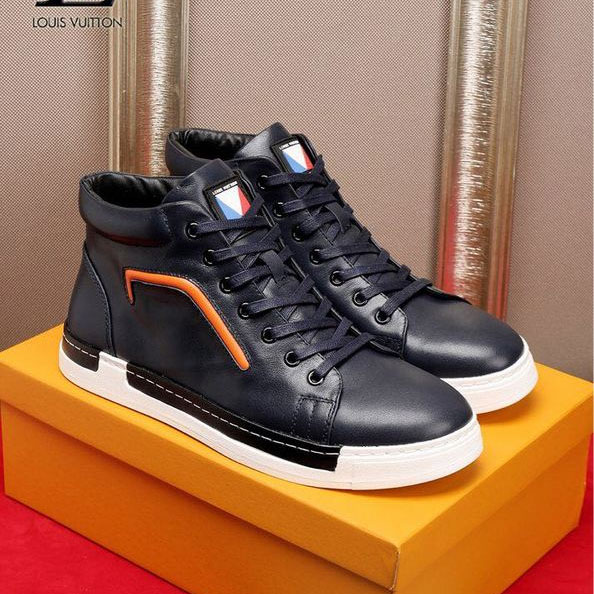 2017 Louis Vuitton men Sneakers shoes in Calfskin Leather inside Lambskin leather