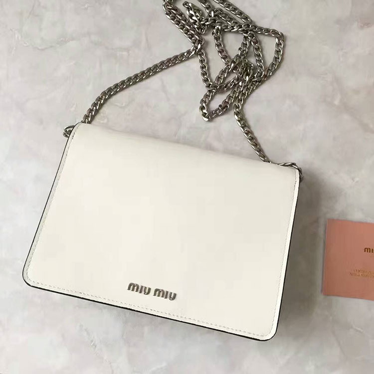 2017 MiuMiu Chain Shoulder Bag in Calfskin leather 5BH067