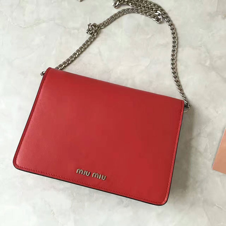 2017 MiuMiu Chain Shoulder Bag in Calfskin leather 5BH067