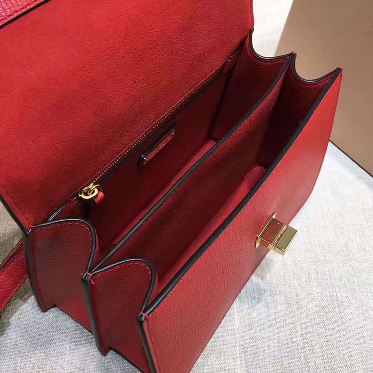 2017 MiuMiu SHOULDER BAG 5BH609