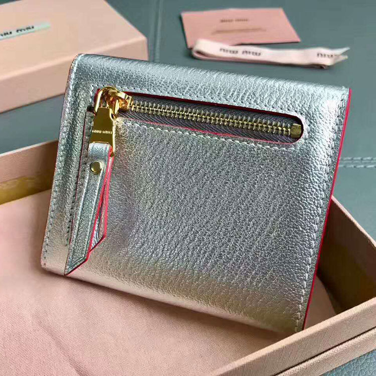 2017 MiuMiu Three fold wallet in Original leather 5MH014