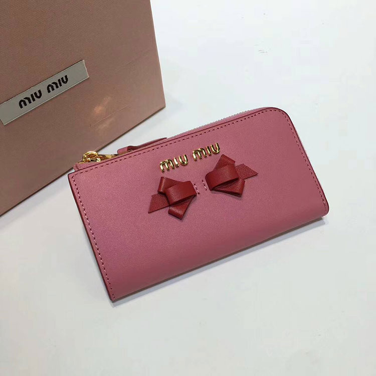 2017 MiuMiu Zipper key POUCH in Original Calfskin 5PP026