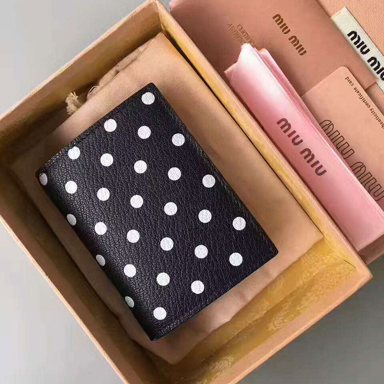 2017 Miumiu goat leather wallet 5MV204