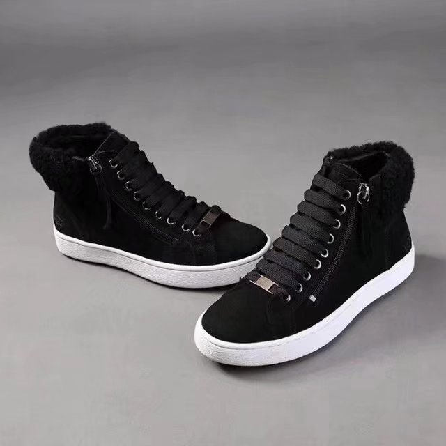 2017 UGG women Sneakers in Nubuck Leather