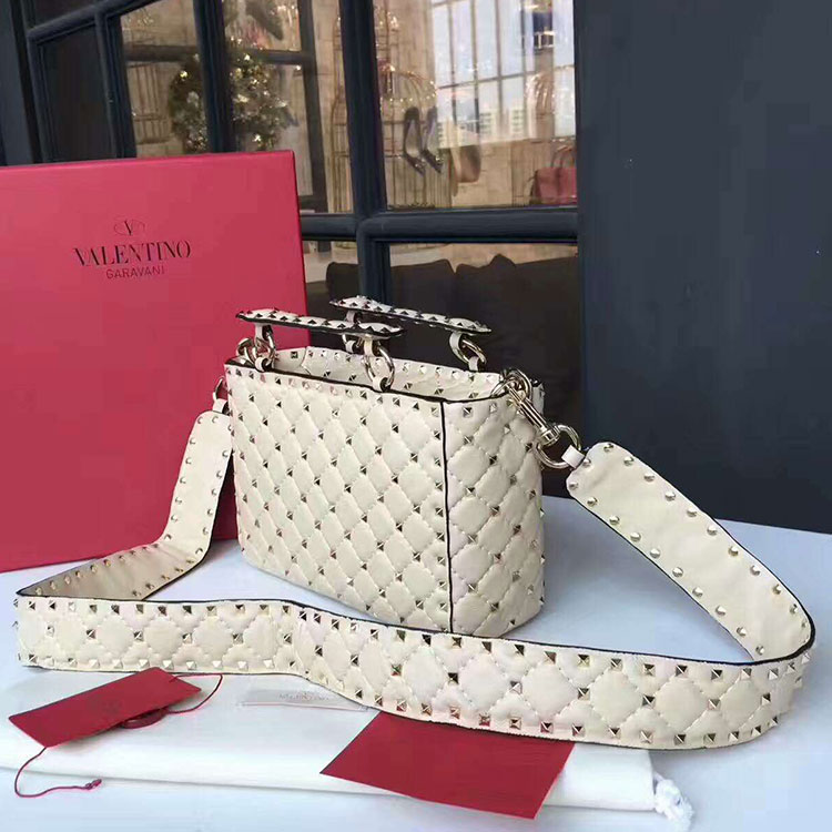 2017 VALENTINO GARAVANI ROCKSTUD SPIKE BAG 1402