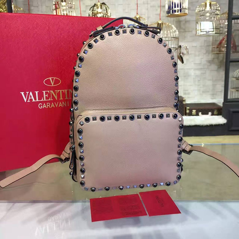 2017 VALENTINO ROCKSTUD ROLLING MEDIUM BACKPACK 0858