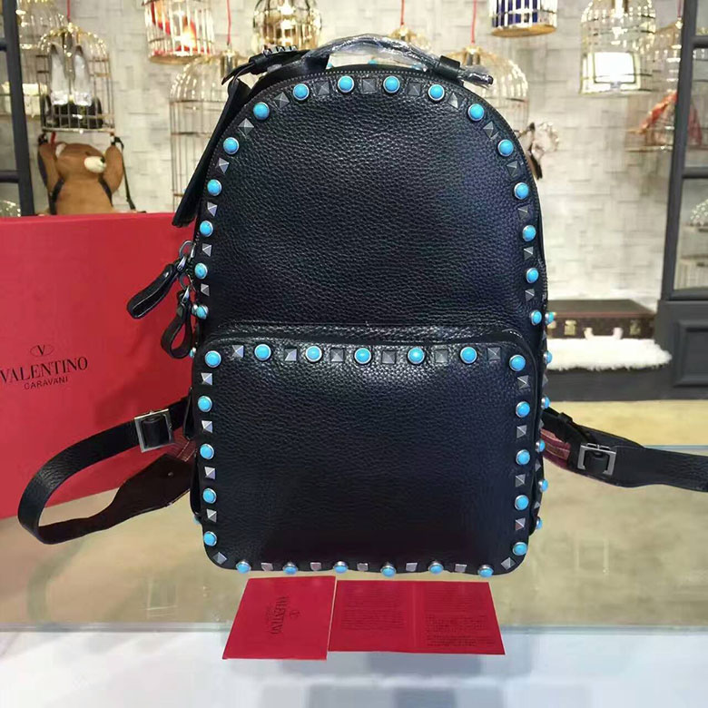 2017 VALENTINO ROCKSTUD ROLLING MEDIUM BACKPACK 0858