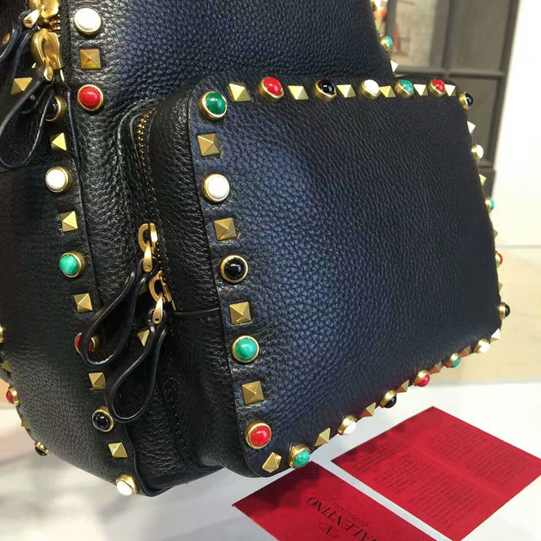 2017 VALENTINO ROCKSTUD ROLLING MEDIUM BACKPACK 0858