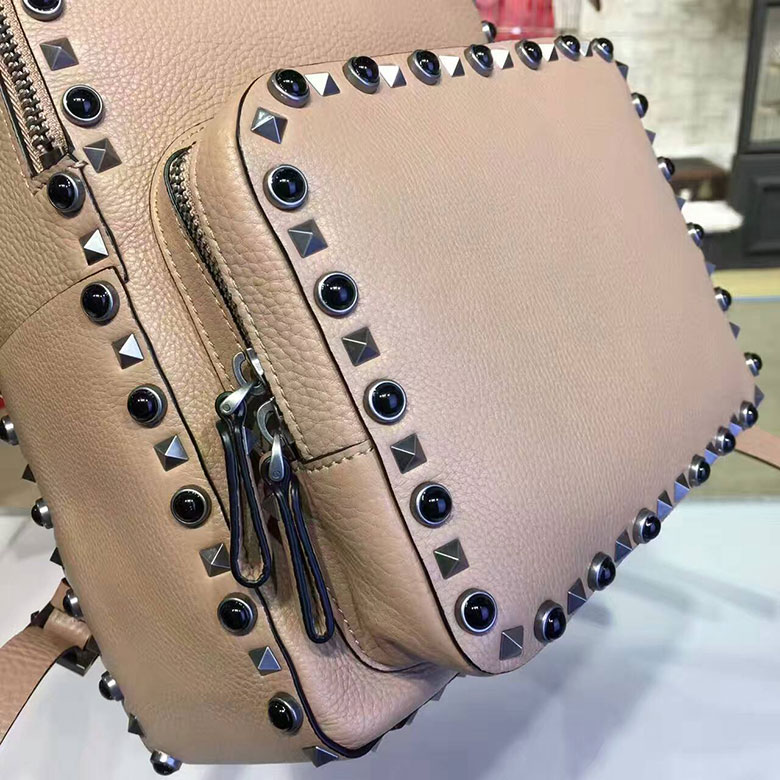 2017 VALENTINO ROCKSTUD ROLLING MEDIUM BACKPACK 0858