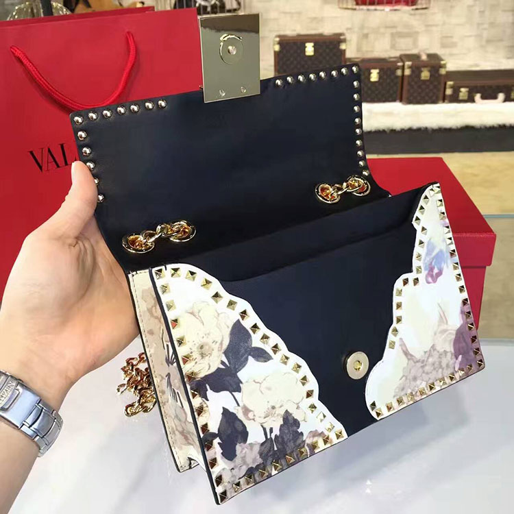 2017 Valentino CHAIN CROSS BODY BAG 0970