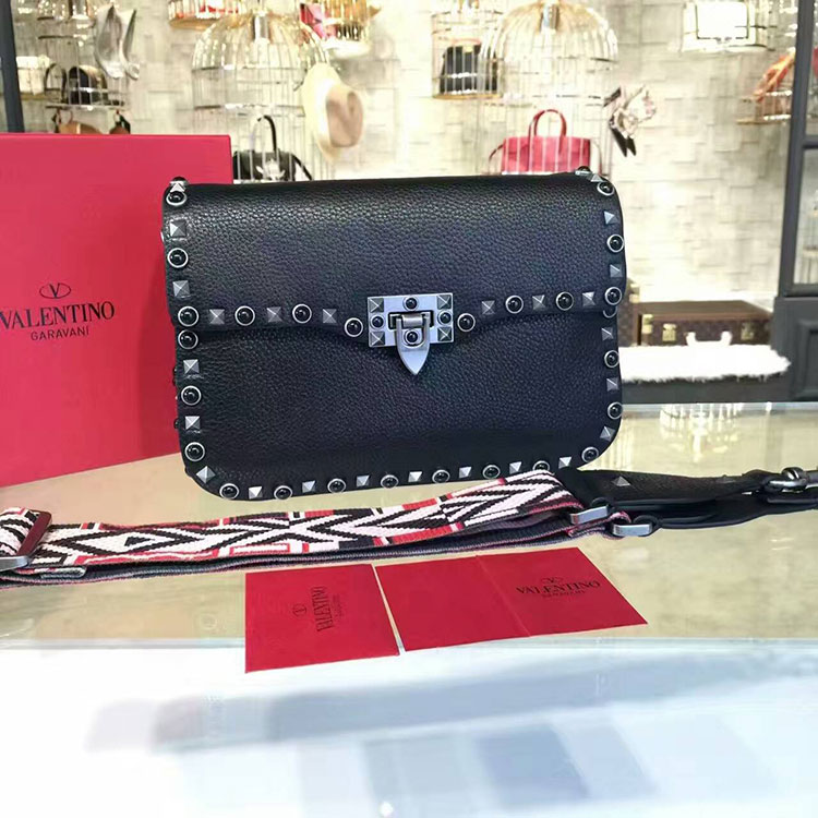 2017 Valentino GUITAR ROCKSTUD ROLLING CROSS BODY BAG 0936L