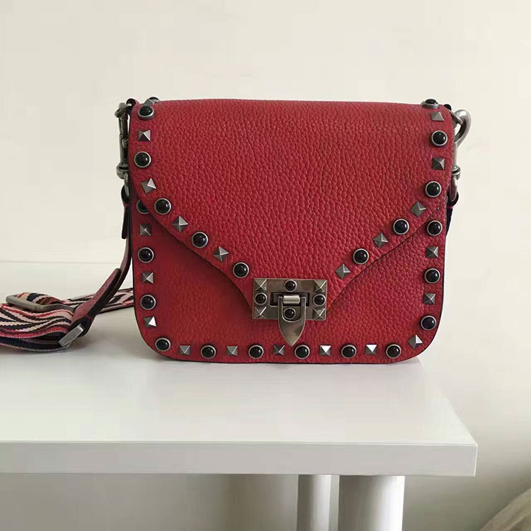 2017 Valentino GUITAR ROCKSTUD ROLLING CROSS BODY BAG 0937