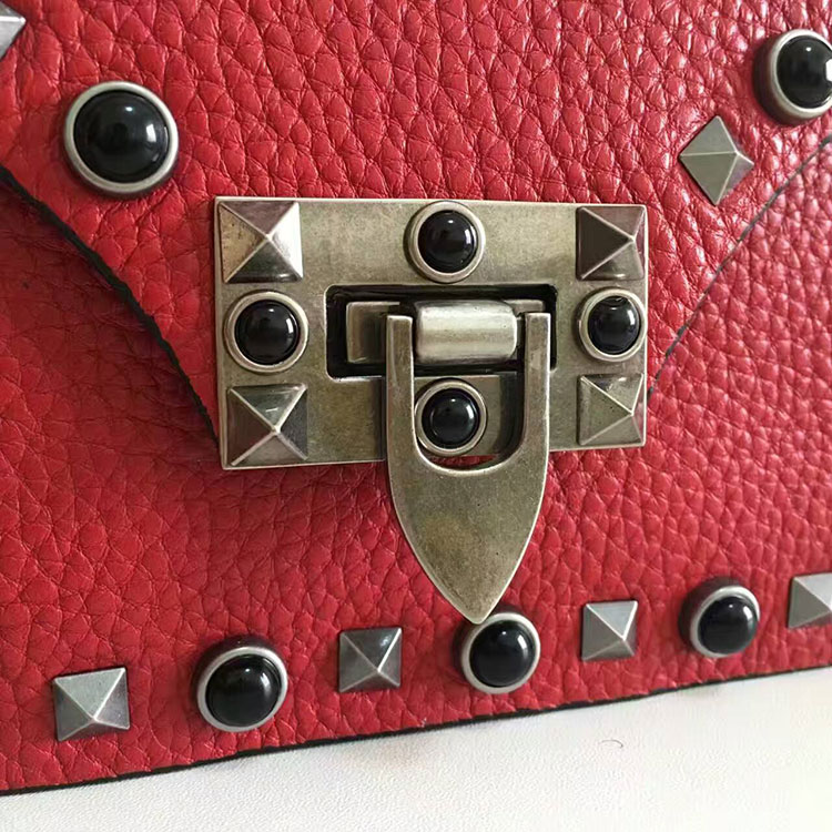 2017 Valentino GUITAR ROCKSTUD ROLLING CROSS BODY BAG 0937