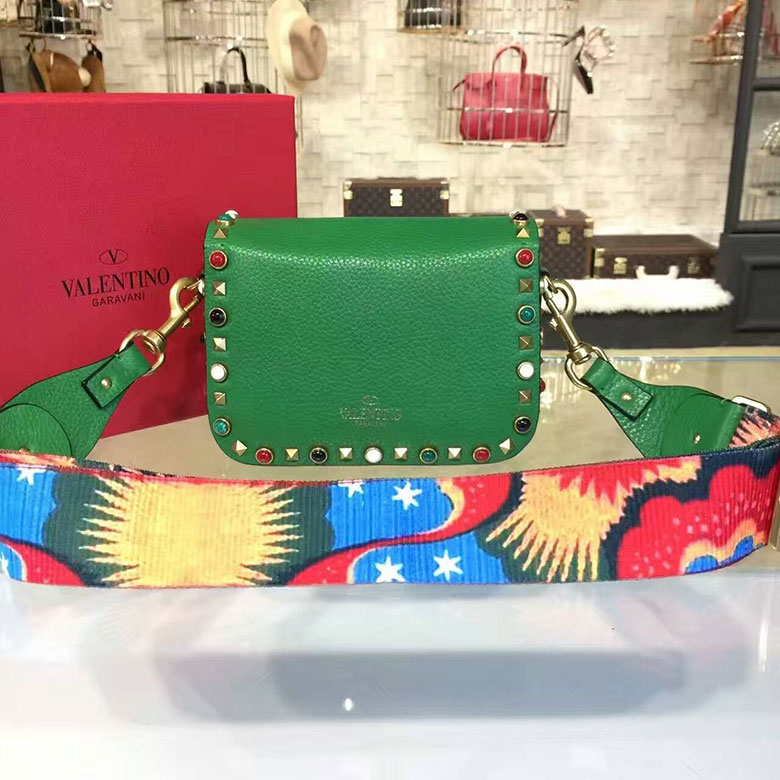 2017 Valentino GUITAR ROCKSTUD ROLLING CROSS SMALL BAG 0936M