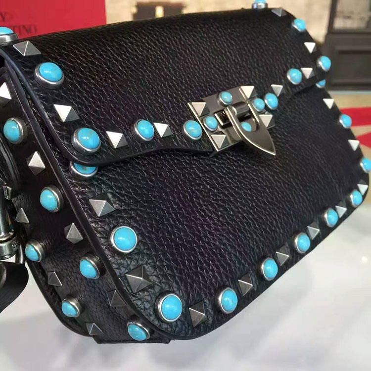 2017 Valentino GUITAR ROCKSTUD ROLLING CROSS SMALL BAG 0936M