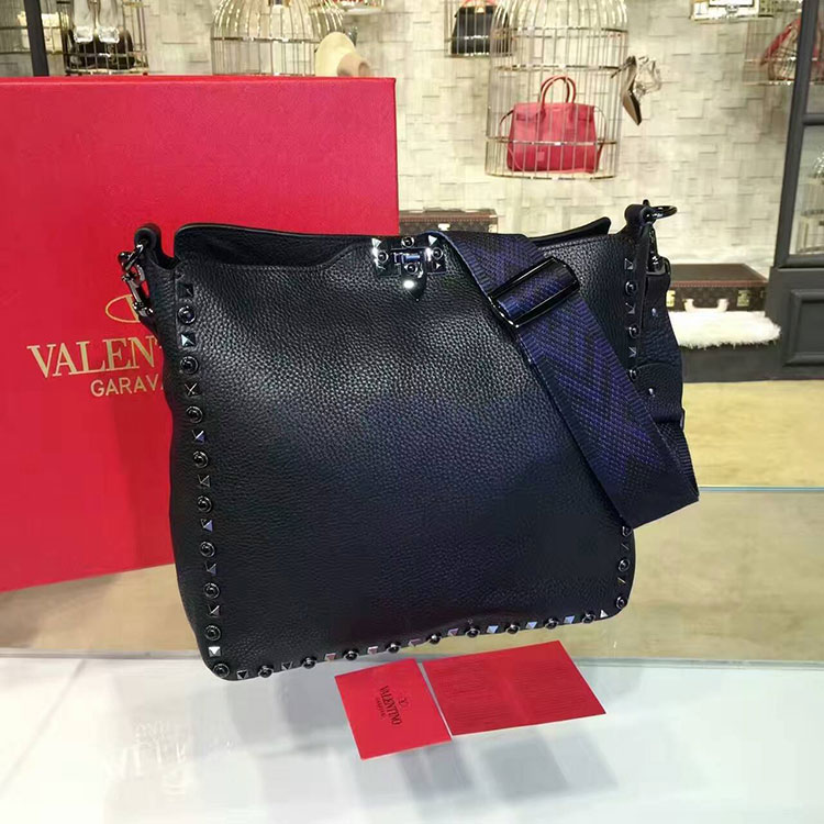 2017 Valentino GUITAR ROCKSTUD ROLLING HOBO BAG 50031