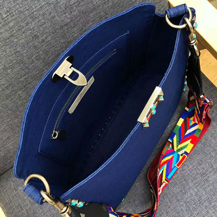 2017 Valentino GUITAR ROCKSTUD ROLLING HOBO BAG 50031