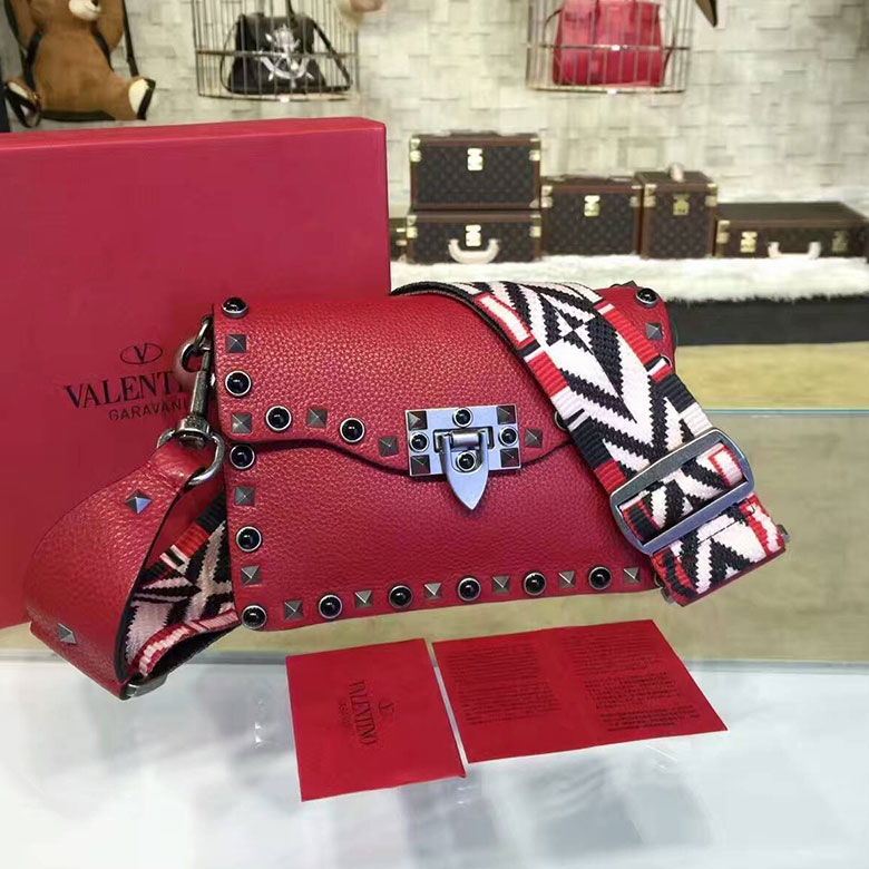 2017 Valentino GUITAR ROCKSTUD ROLLING SMALL CROSS BODY BAG 0178