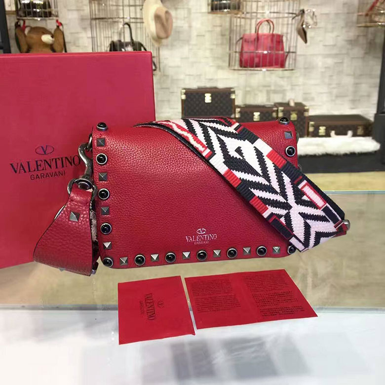 2017 Valentino GUITAR ROCKSTUD ROLLING SMALL CROSS BODY BAG 0178