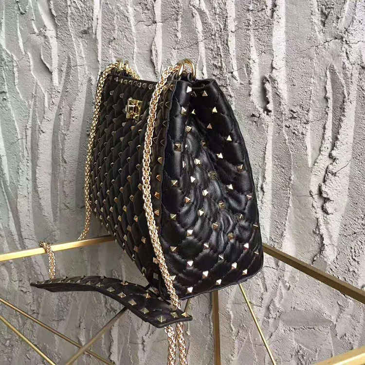 2017 Valentino Garavani Rockstud Spike MEDIUM tote bag