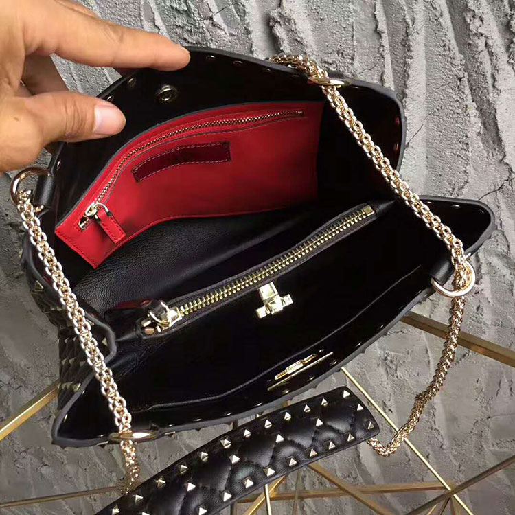 2017 Valentino Garavani Rockstud Spike MEDIUM tote bag