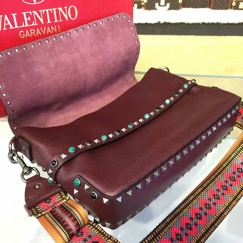 2017 Valentino Men ROCKSTUD ROLLING MESSENGER 0554