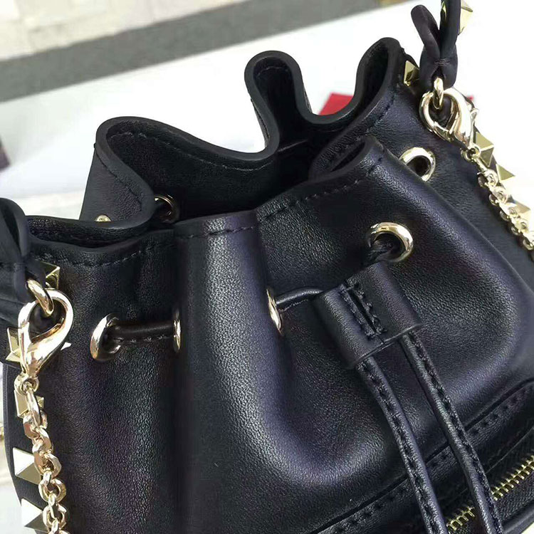 2017 Valentino Noe bag 0680 in Original leather