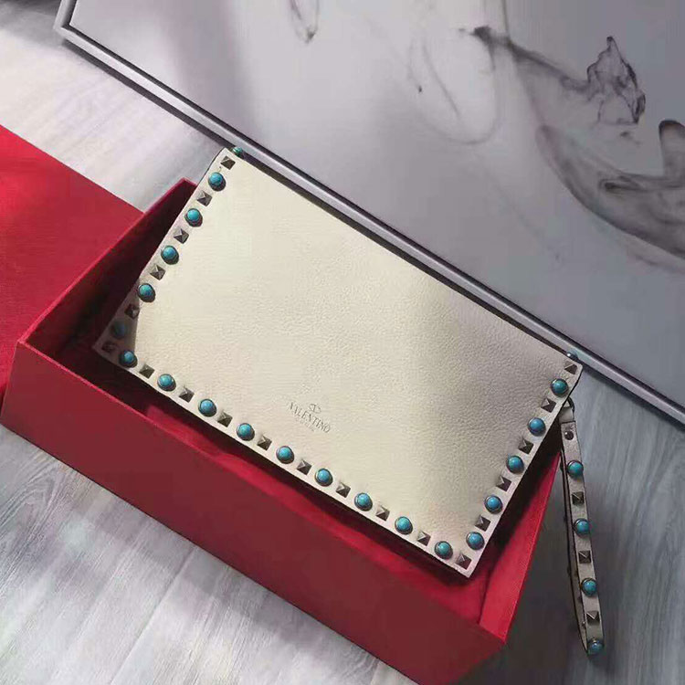 2017 Valentino ROCKSTUD CLUTCH 0118