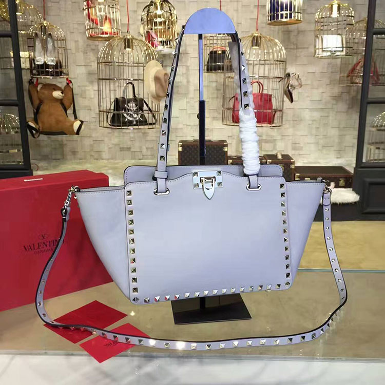 2017 Valentino ROCKSTUD ROLLING SMALL TOTE 0972