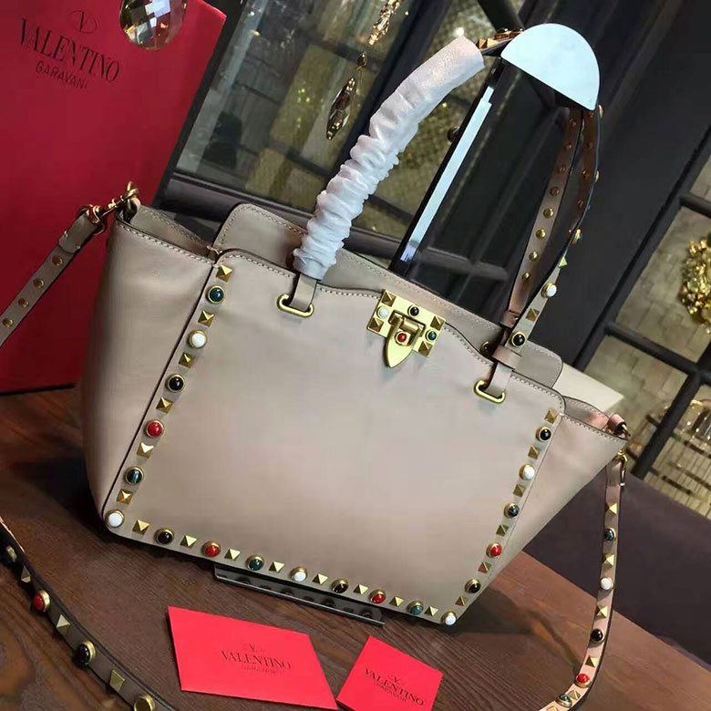 2017 Valentino ROCKSTUD ROLLING SMALL TOTE 0972