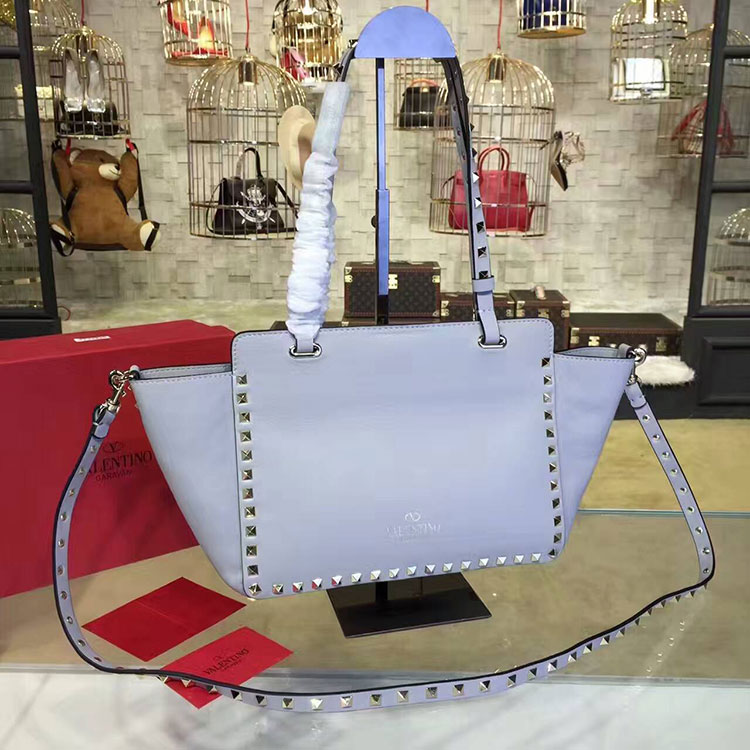 2017 Valentino ROCKSTUD ROLLING SMALL TOTE 0972