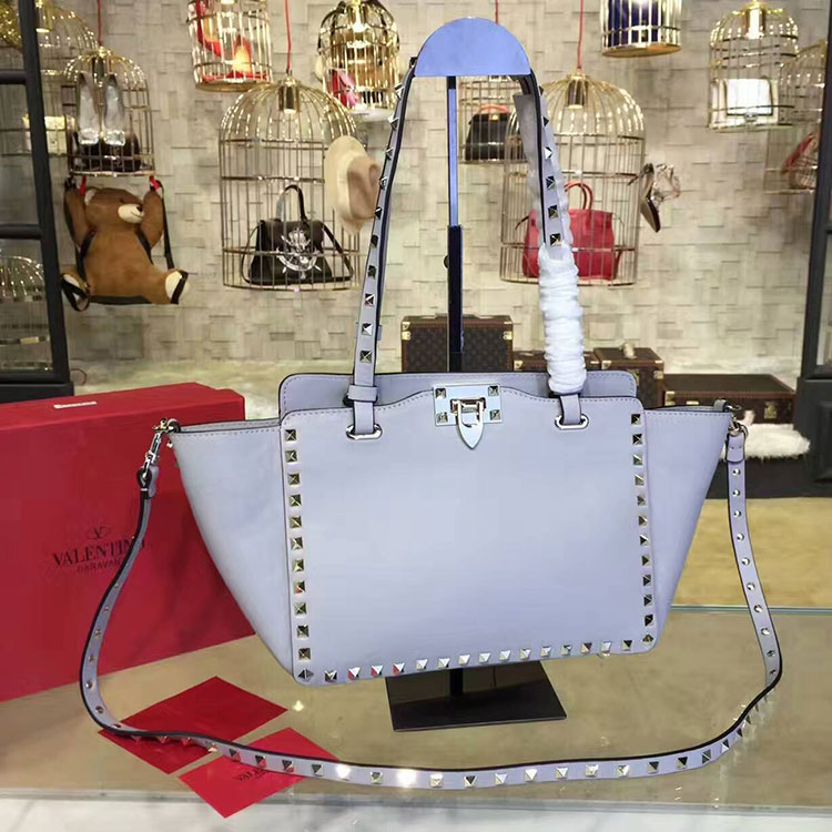 2017 Valentino ROCKSTUD SMALL TOTE 0972