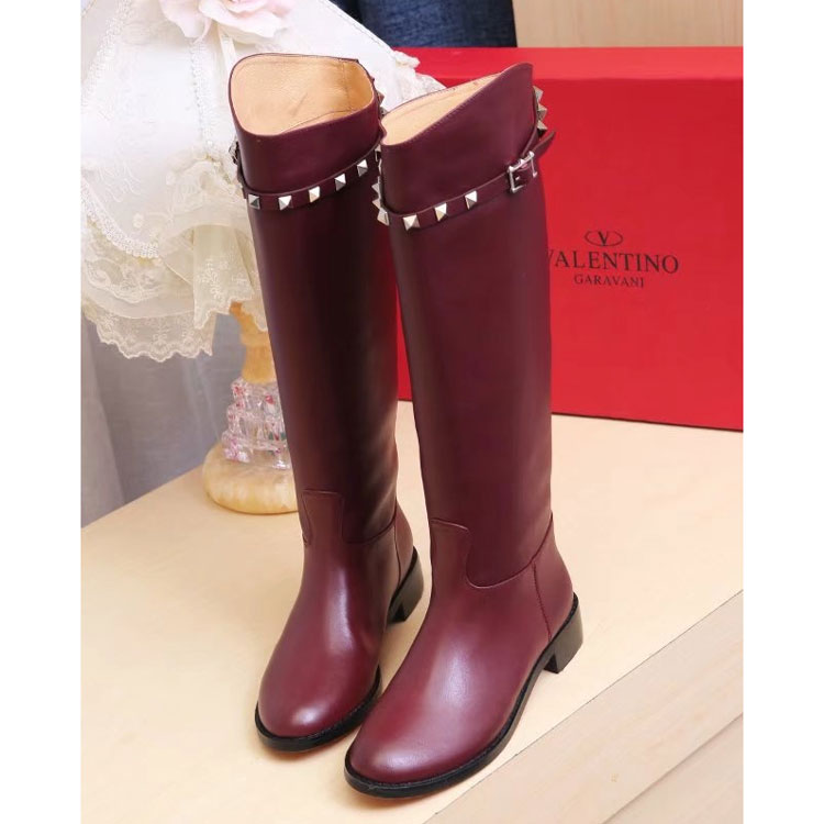 2017 Valentino women High Boots in Calfskin leather with rivet