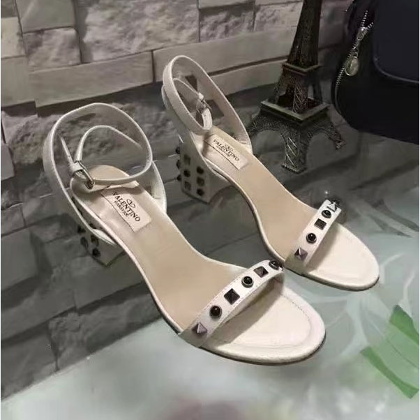 2017 Valentino women Sandals in Calfskin leather in rivet