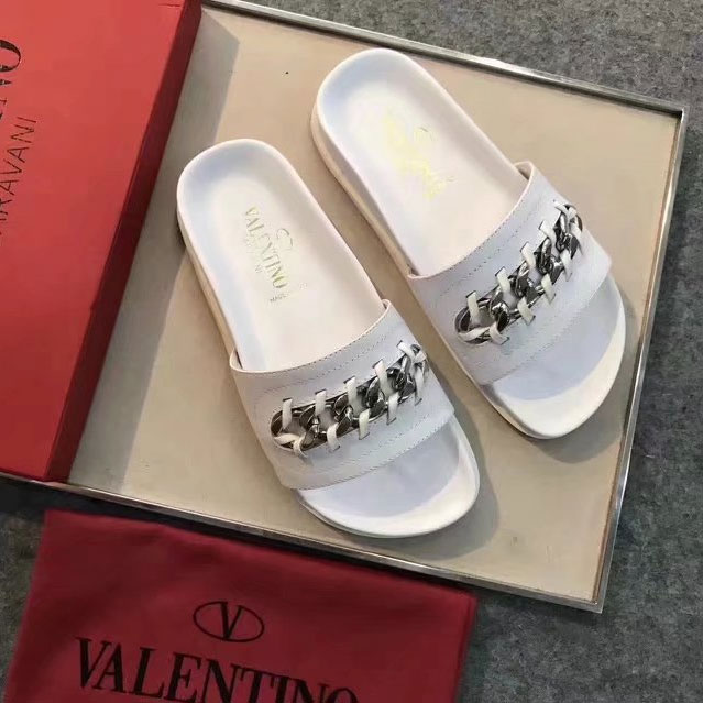 2017 Valentino women Slippers in Calfskin leather