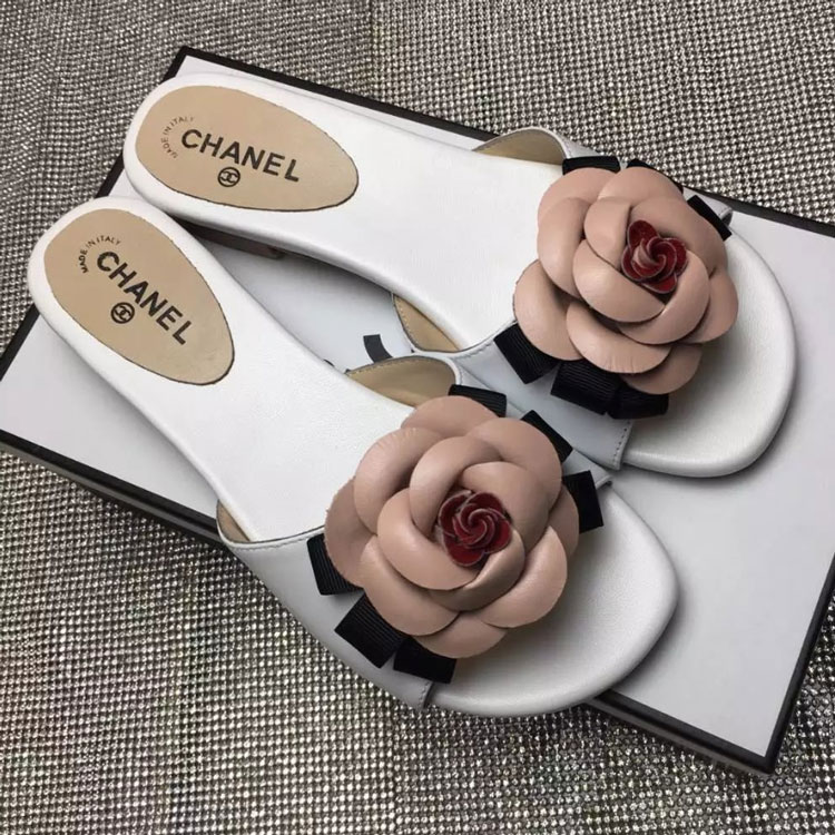 2017 chanle women Slippers in sheepskin leather