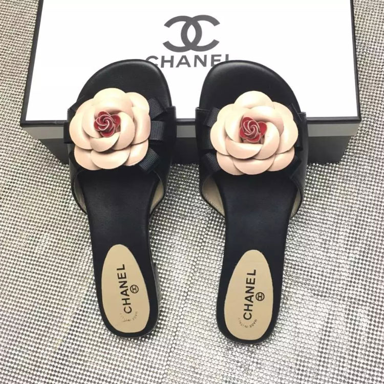 2017 chanle women Slippers in sheepskin leather