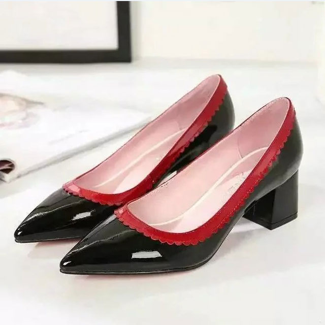 2017 chanle women shoes in Patent leather