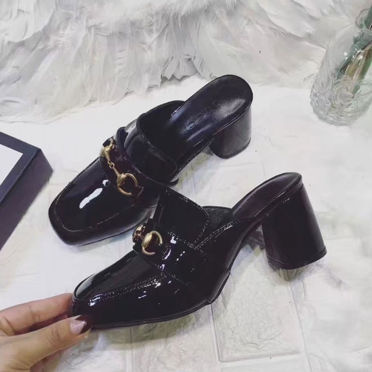 2017 gucci women Slippers in Patent leather