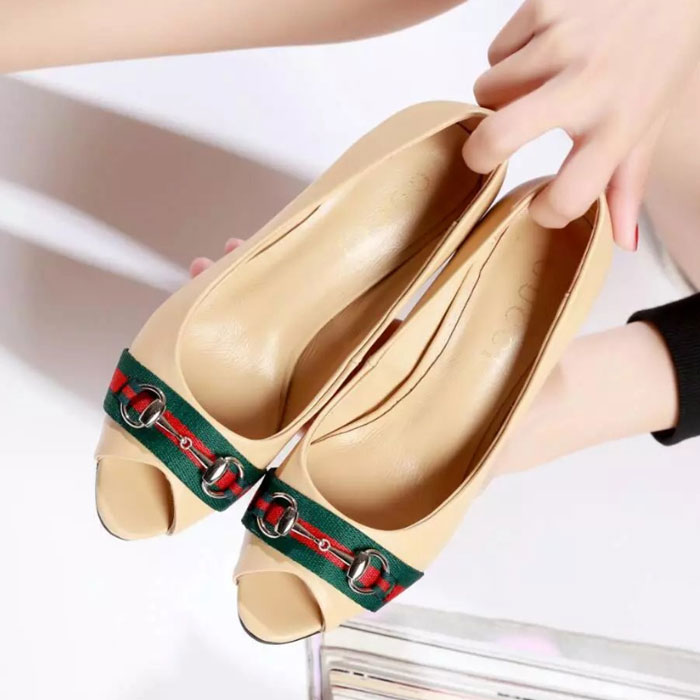 2017 gucci women shoes in Calfskin leather