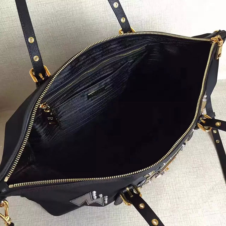 2017 prada Tote 1BG253