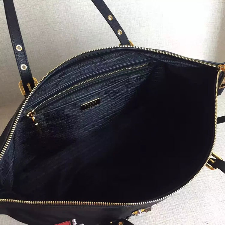 2017 prada Tote 1BG253